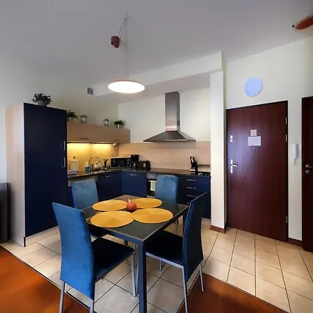 Baltic Park Plaza 1.1.1 슈비노우이스쳬